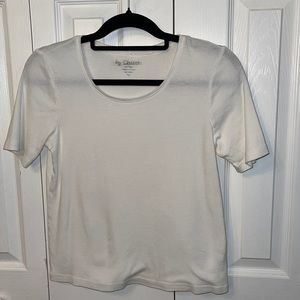 Chico’s white/off white short sleeve shirt in size 0